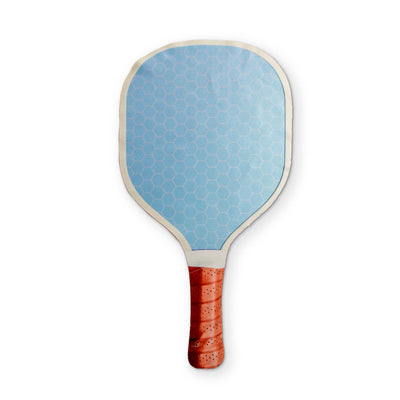 A PICKLEBALL PADDLE YOU CAN CLEAN YOUR GLASSES WITH