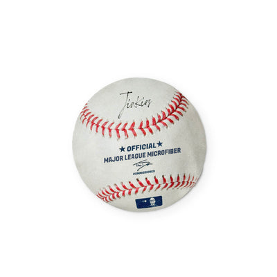 ⚾️ A BASEBALL YOU CAN CLEAN YOUR GLASSES WITH