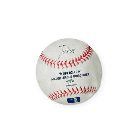 ⚾️ A BASEBALL YOU CAN CLEAN YOUR GLASSES WITH