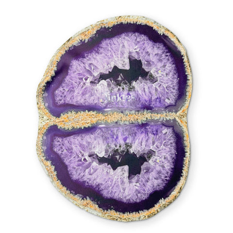 A GEODE YOU CAN CLEAN YOUR GLASSES WITH