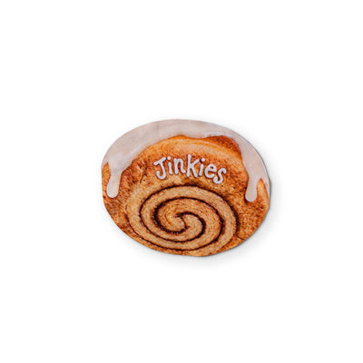 A CINNAMON ROLL YOU CAN CLEAN YOUR GLASSES WITH