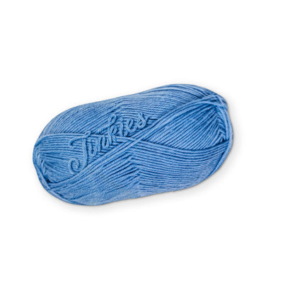 A SKEIN OF YARN YOU CAN CLEAN YOUR GLASSES WITH