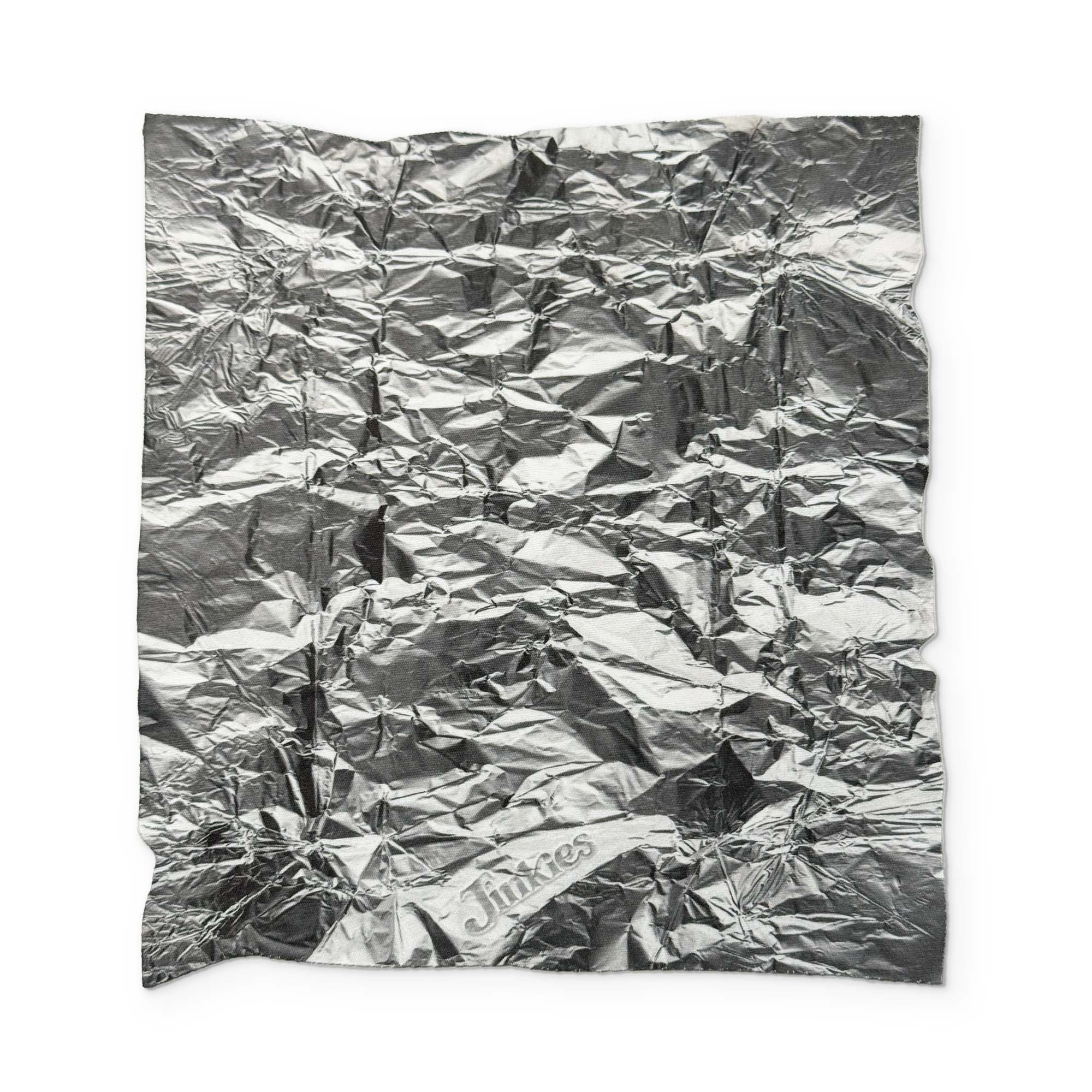 ALUMINUM FOIL YOU CAN CLEAN YOUR GLASSES WITH