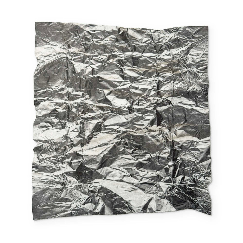 ALUMINUM FOIL YOU CAN CLEAN YOUR GLASSES WITH