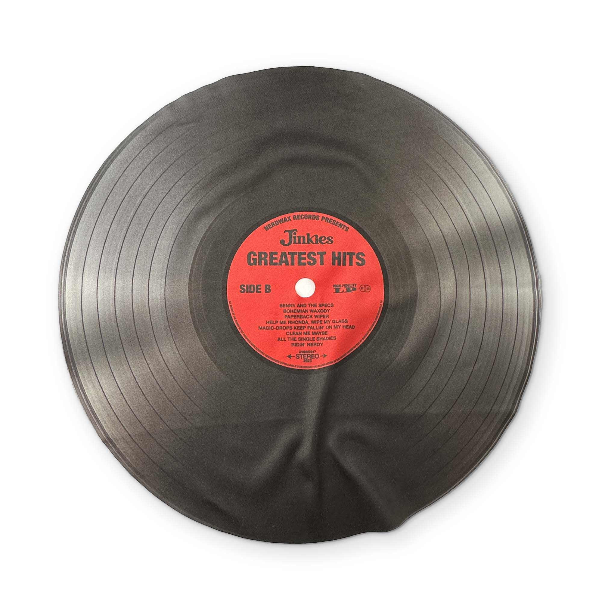 🎶 A VINYL RECORD YOU CAN CLEAN YOUR GLASSES WITH