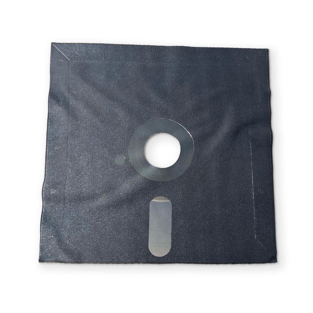 A FLOPPY DISK YOU CAN CLEAN YOUR GLASSES WITH