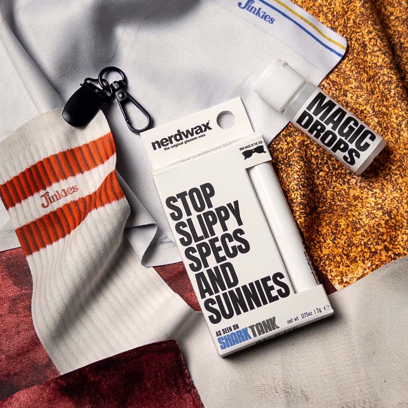 🧦 A Bundle for Filthy Four-Eyes