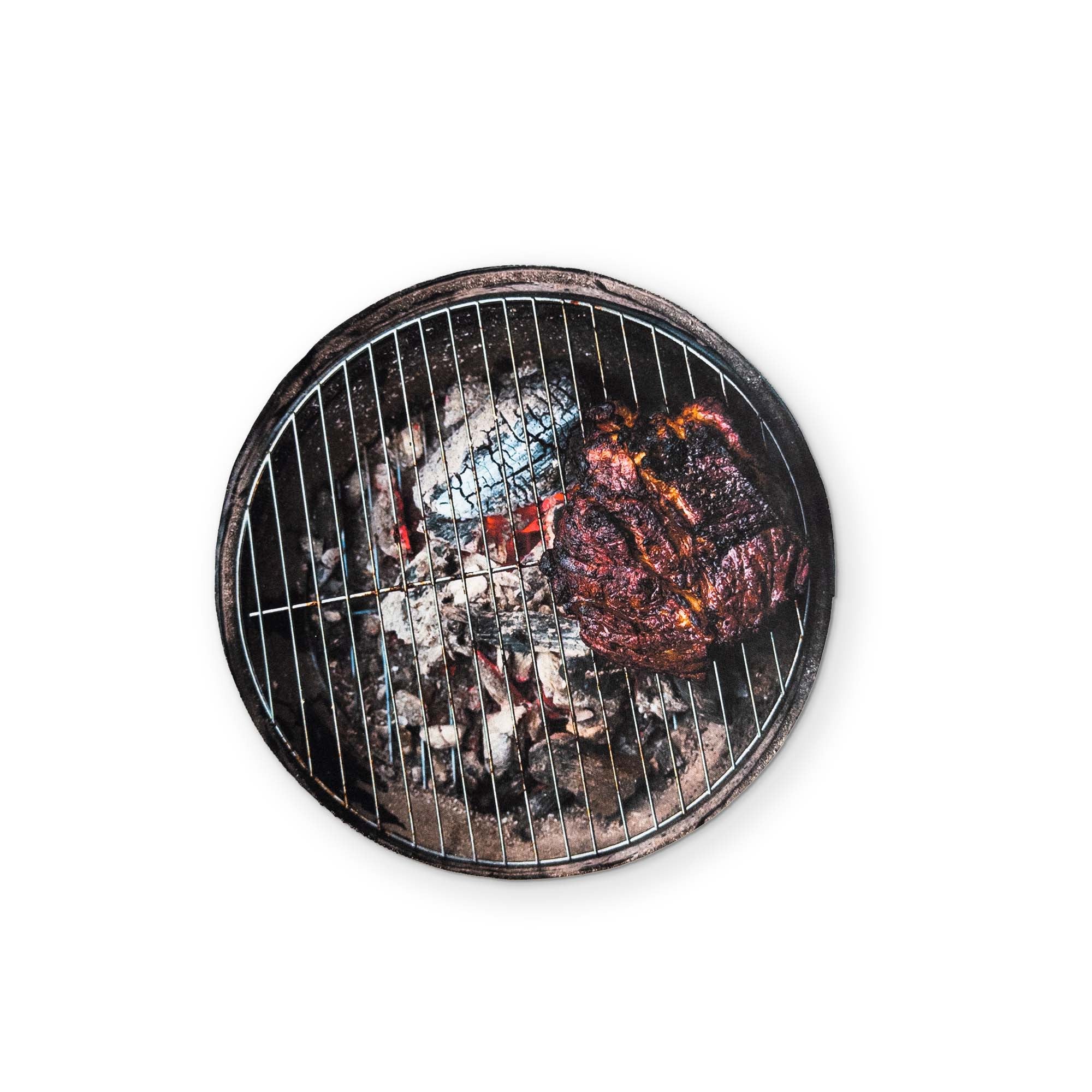 A BBQ GRILL YOU CAN CLEAN YOUR GLASSES WITH