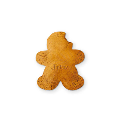 A GINGERBREAD MAN COOKIE YOU CAN CLEAN YOUR GLASSES WITH