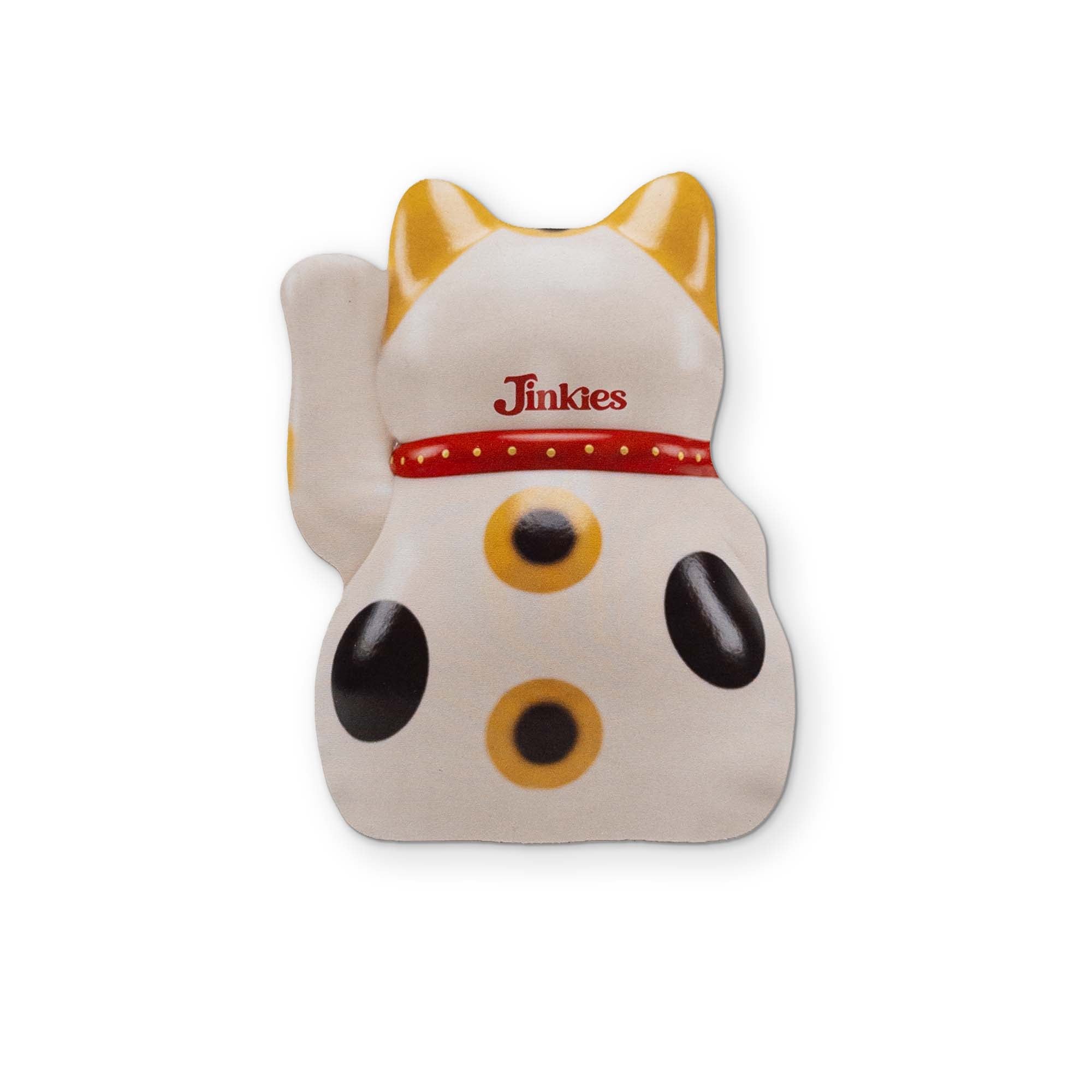 A LUCKY CAT YOU CAN CLEAN YOUR GLASSES WITH