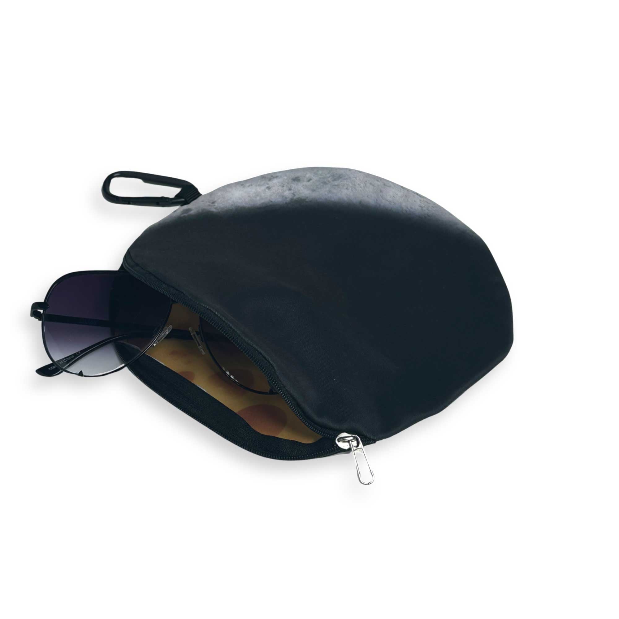 A 🌒 MOON YOU CAN KEEP YOUR GLASSES IN