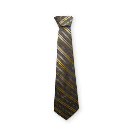 A NECKTIE YOU CAN CLEAN YOUR GLASSES WITH