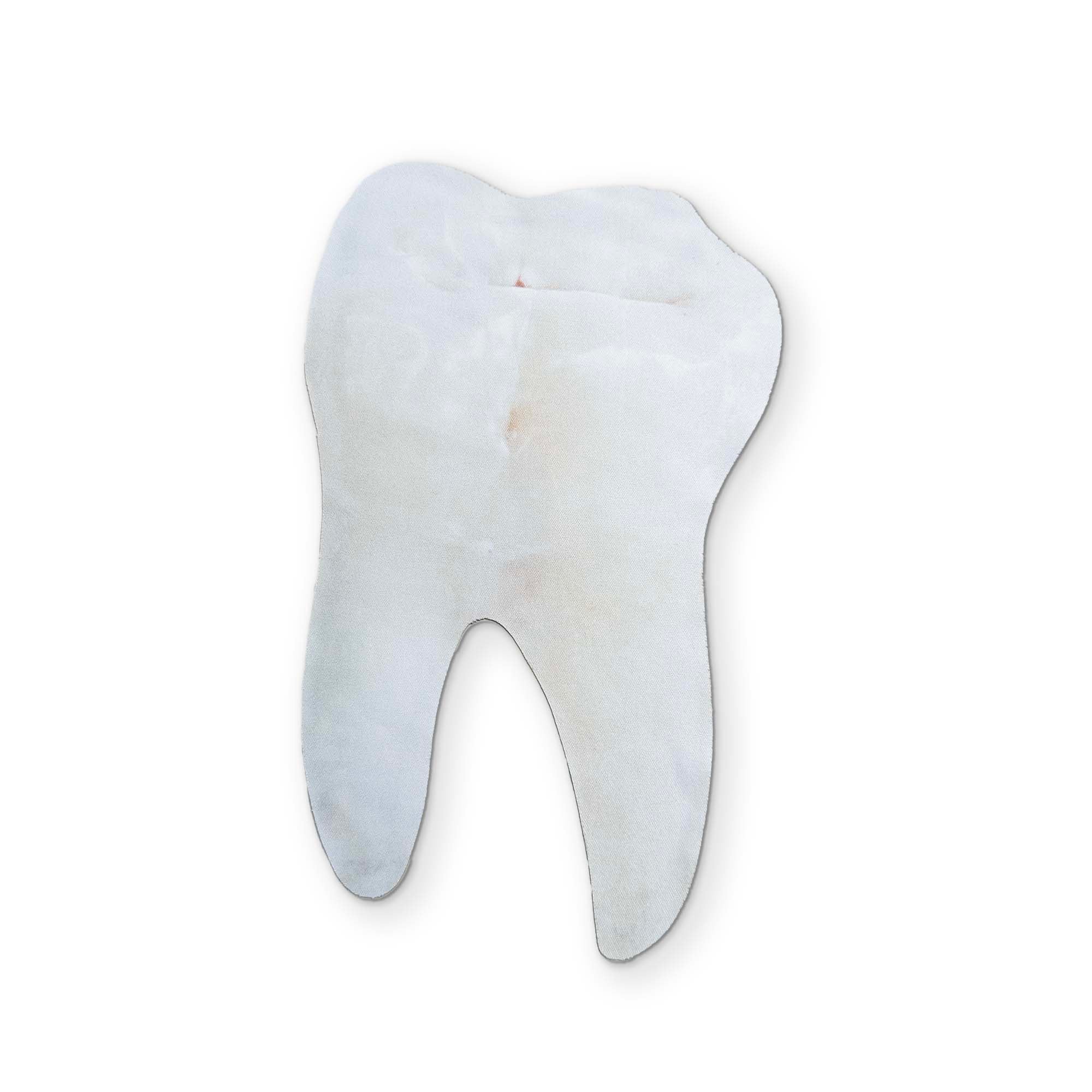 🦷 A CLEAN TOOTH YOU CAN CLEAN YOUR GLASSES WITH