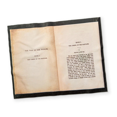 WAR OF THE WORLDS - A BOOK YOU CAN CLEAN YOUR GLASSES WITH