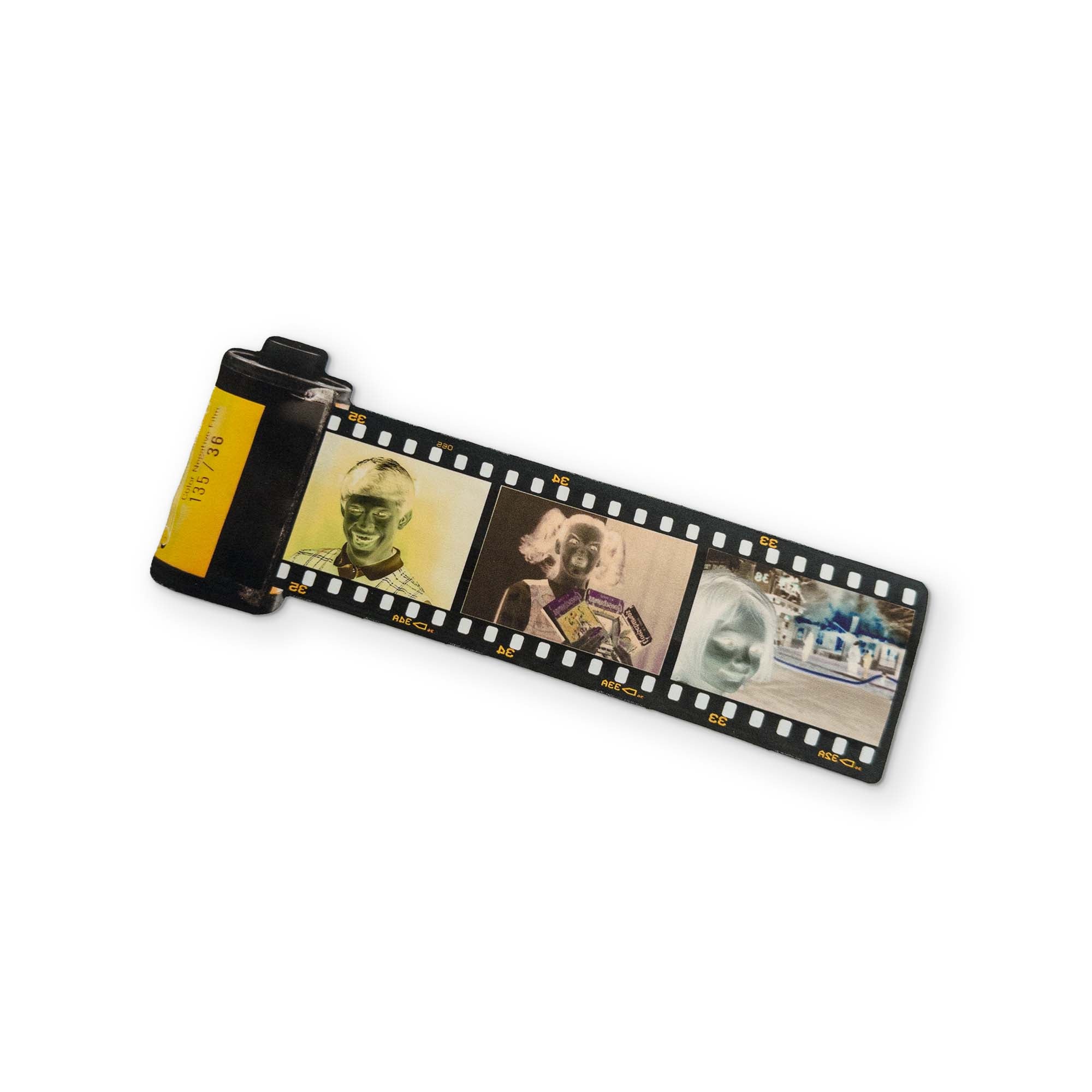 A ROLL OF FILM YOU CAN CLEAN YOUR GLASSES WITH