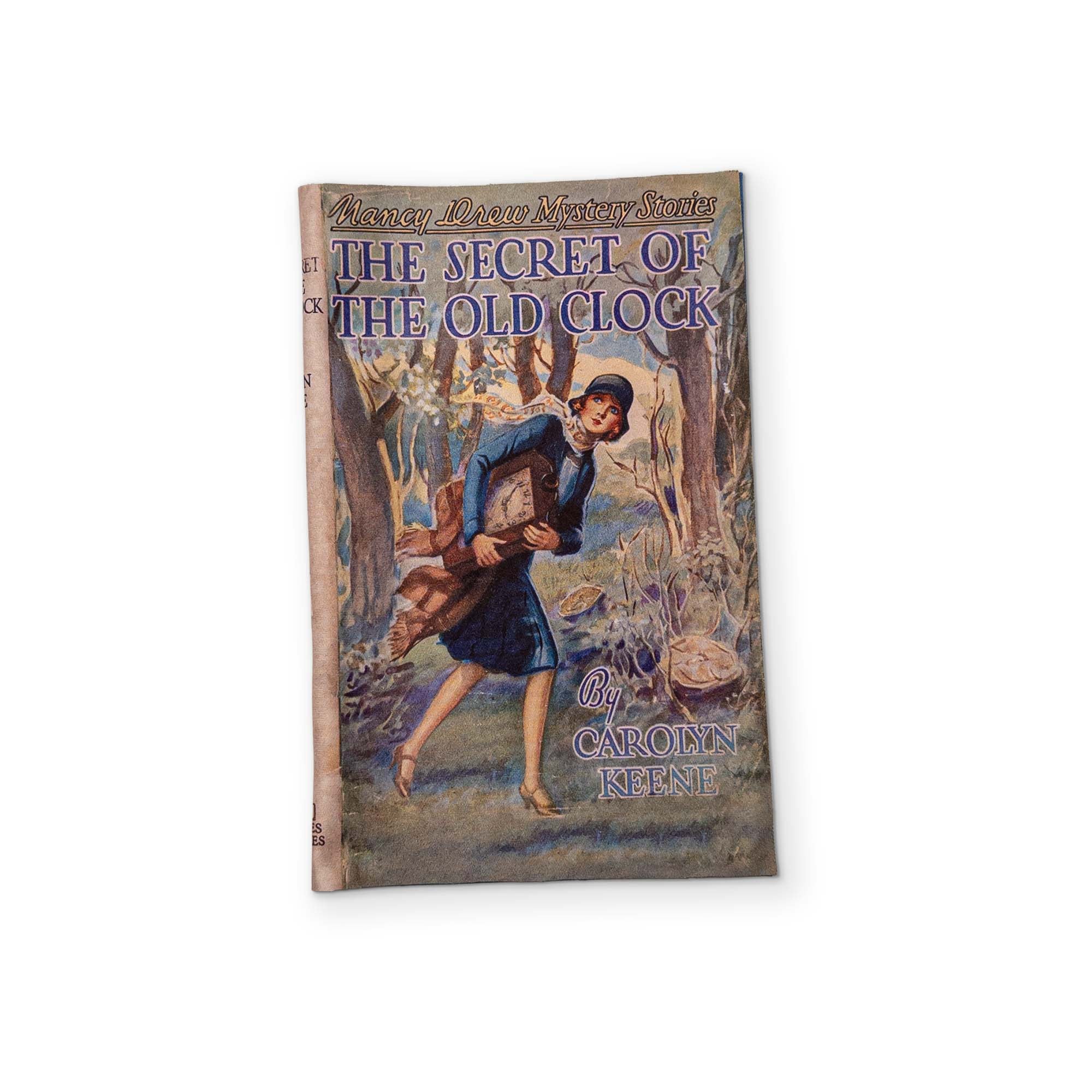 THE SECRET OF THE OLD CLOCK - A NANCY DREW BOOK YOU CAN CLEAN YOUR GLASSES WITH
