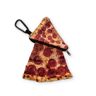 🍕 A PIZZA POUCH WITH PEPPERONI PIZZA CLEANING CLOTH INSIDE