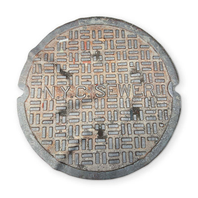 A SEWER LID YOU CAN CLEAN YOUR GLASSES WITH