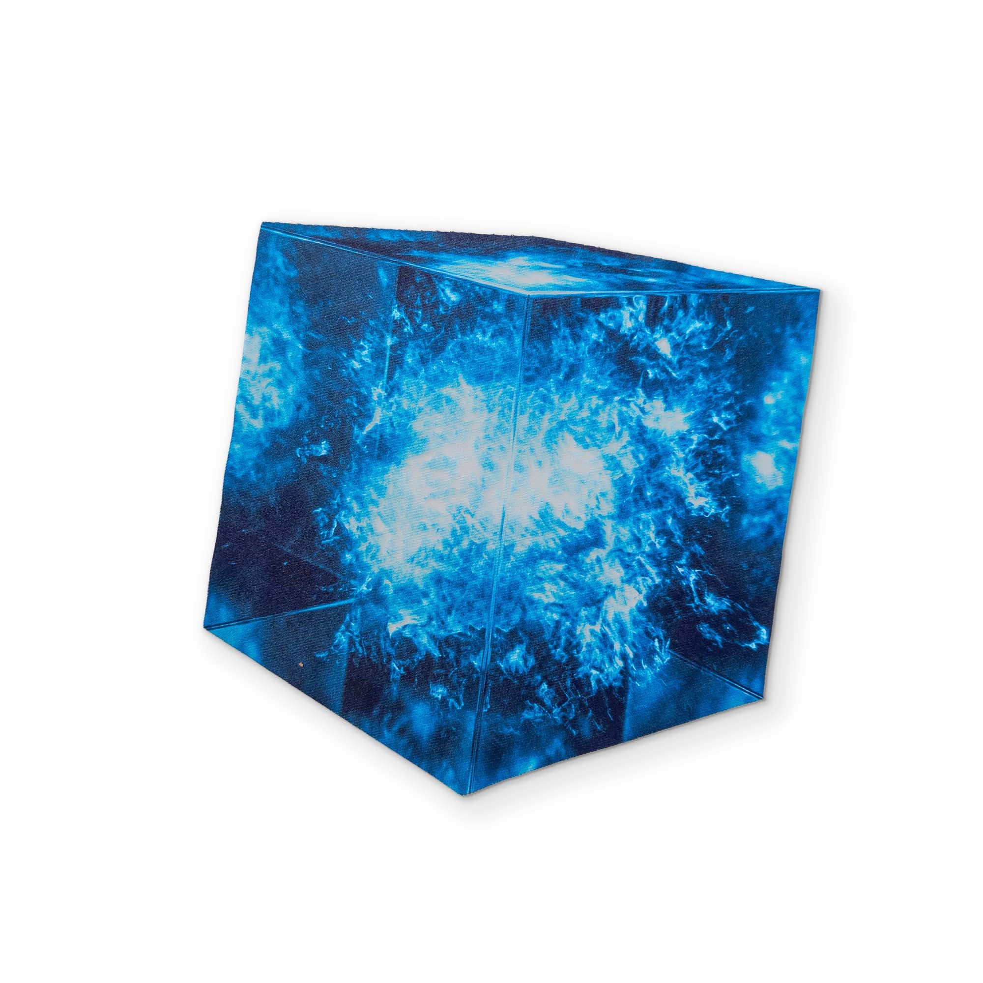 A TESSERACT YOU CAN CLEAN YOUR GLASSES WITH