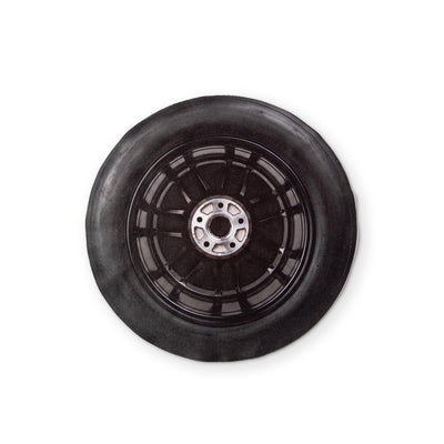 A TIRE YOU CAN CLEAN YOUR GLASSES WITH