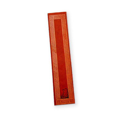 A BOOKMARK YOU CAN CLEAN YOUR GLASSES WITH - WINNIE THE POOH