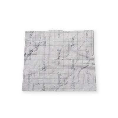 WRAPPING PAPER YOU CAN CLEAN YOUR GLASSES WITH