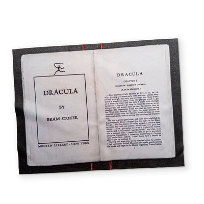 DRACULA - A BOOK YOU CAN CLEAN YOUR GLASSES WITH