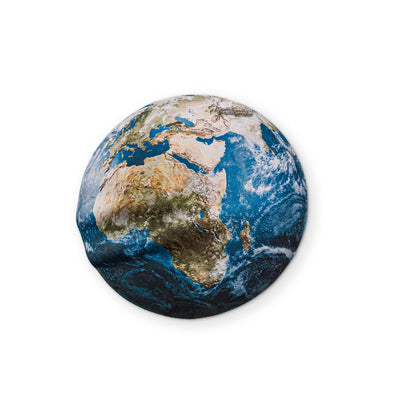 🌎 AN EARTH YOU CAN CLEAN YOUR GLASSES WITH