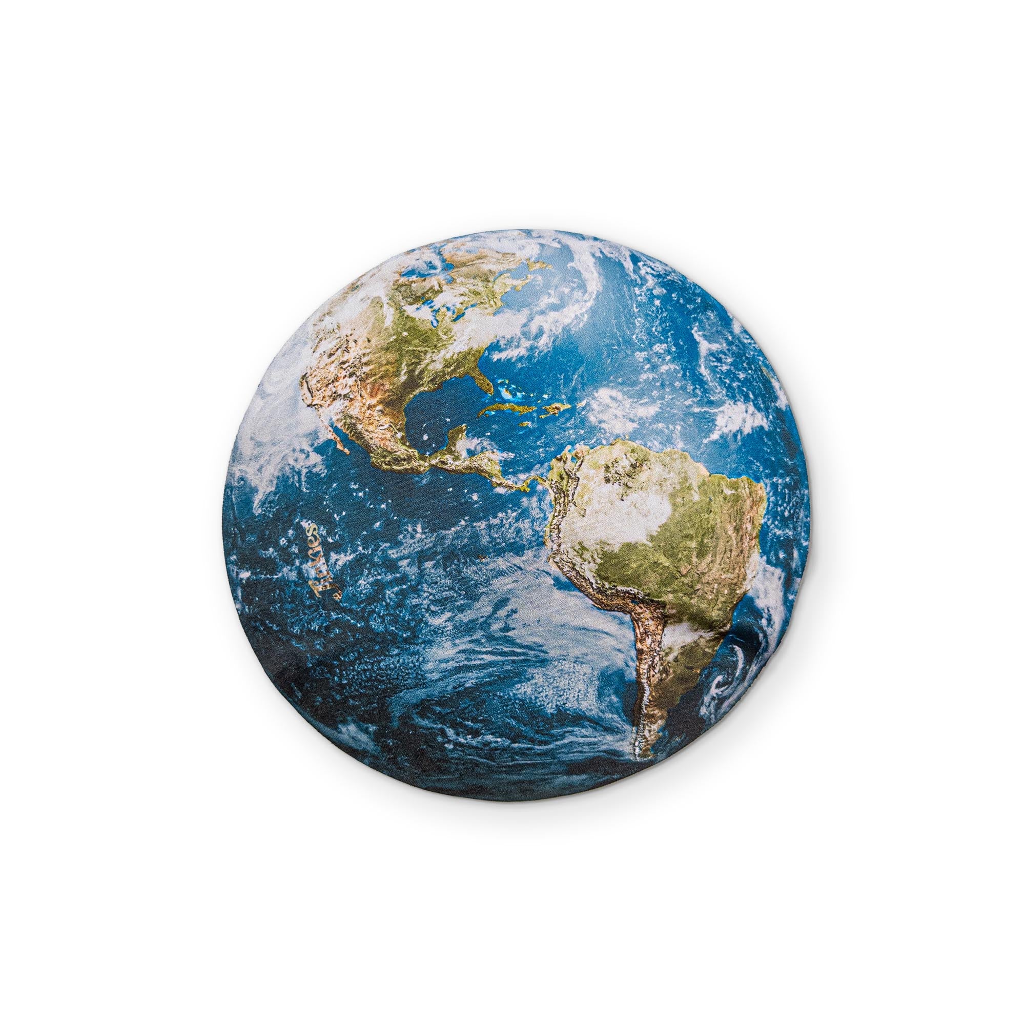 🌎 AN EARTH YOU CAN CLEAN YOUR GLASSES WITH